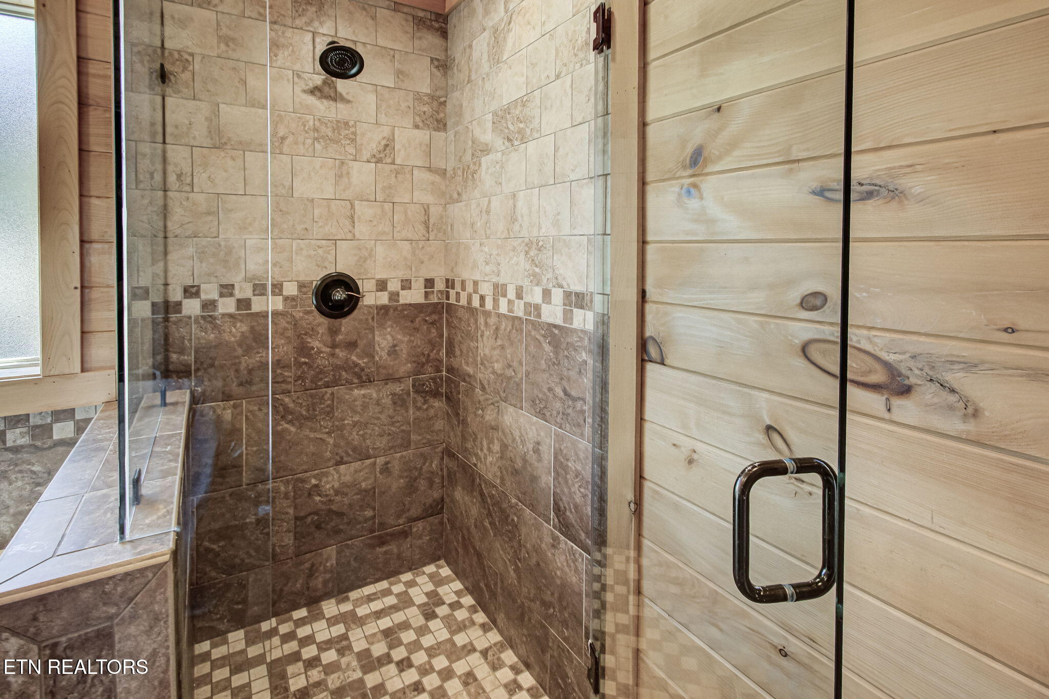 2498 Black Bear Ridge Way Sevierville, TN 37862 - Photo 36 of 54 IMG_8536