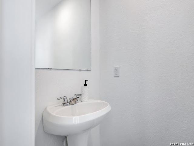 13903 Sickle Ridge San Antonio, TX 78252 - Photo 13 of 21