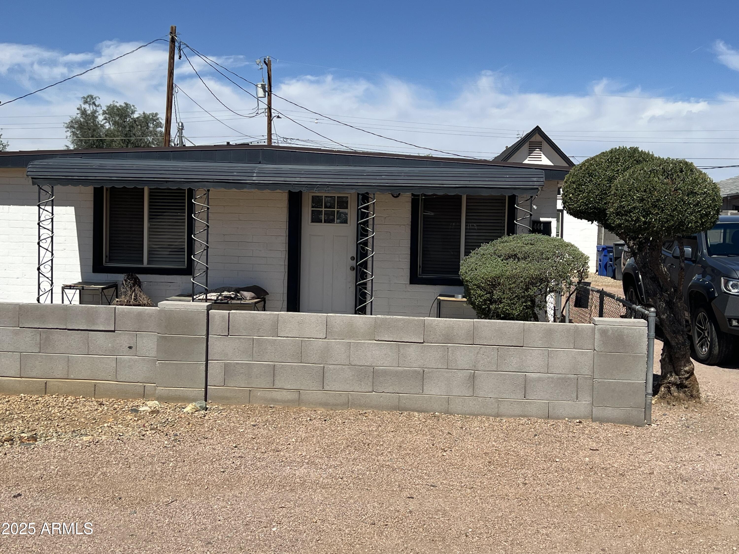 444 South Delaware Street Chandler, AZ 85225 - Photo 17 of 19 front view of a house with potted plants