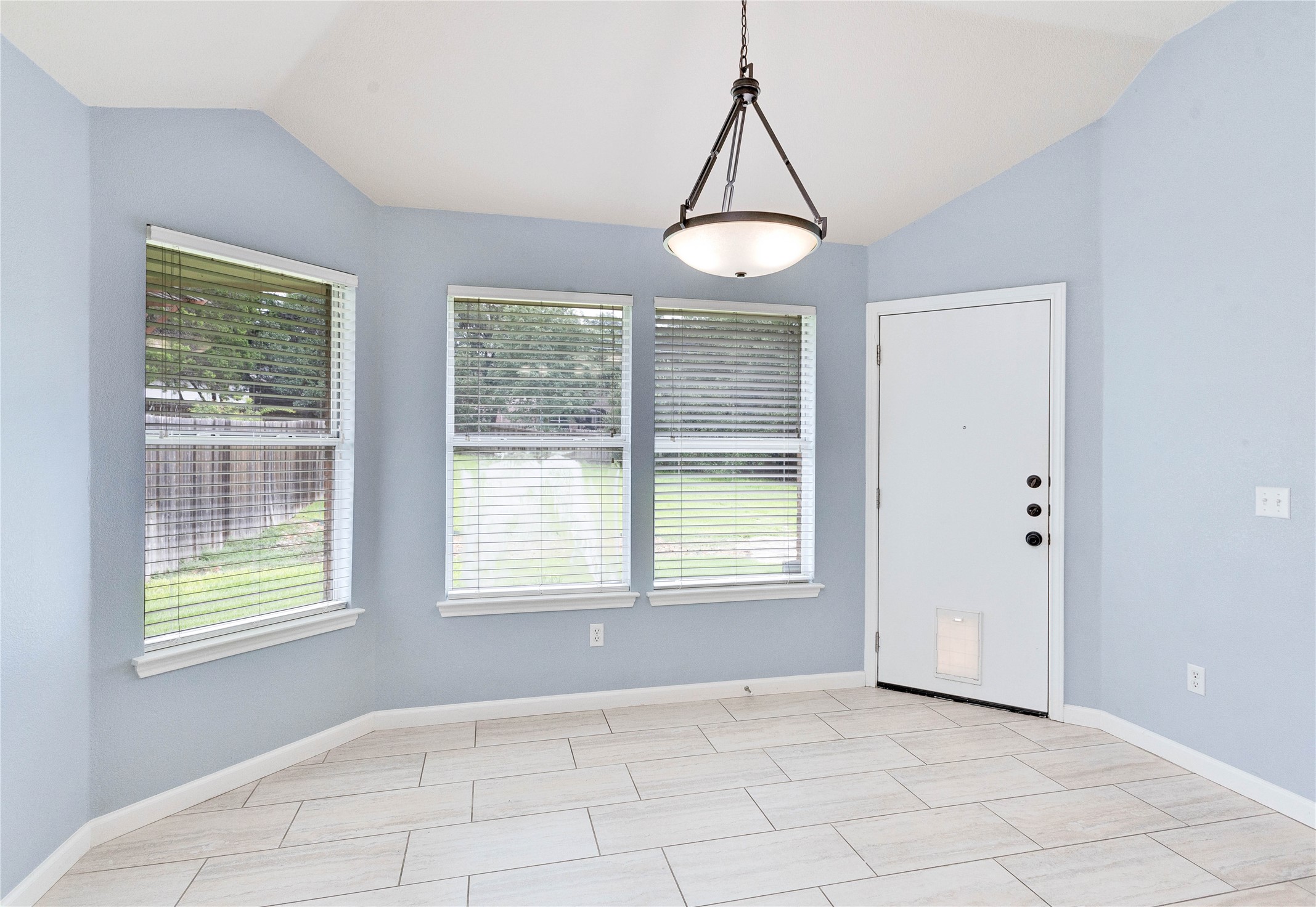 6412 Convict Hill Road Austin, TX 78749 - Photo 5 of 12