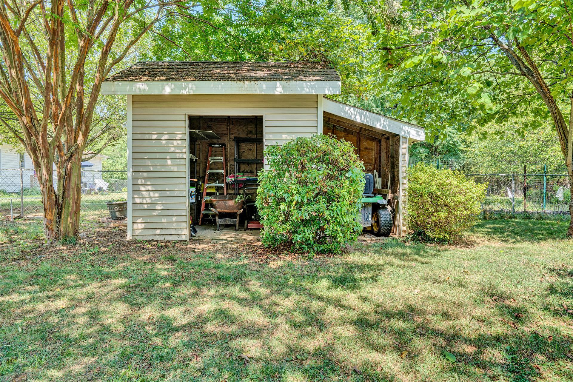 4648 Rucker Road Moneta, VA 24121 - Photo 21 of 25 SGP (24 of 27)
