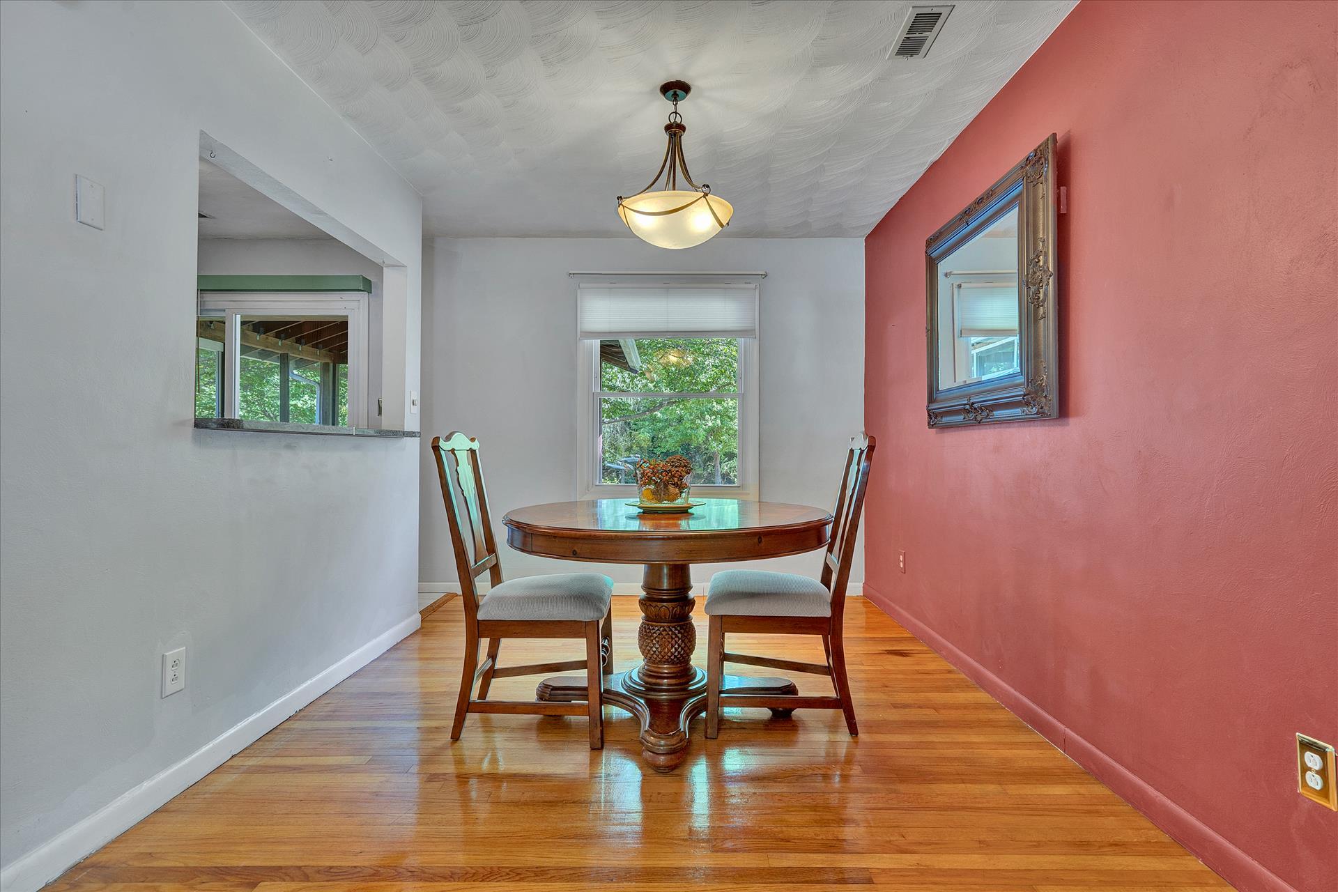 4648 Rucker Road Moneta, VA 24121 - Photo 6 of 25 SGP (7 of 27)