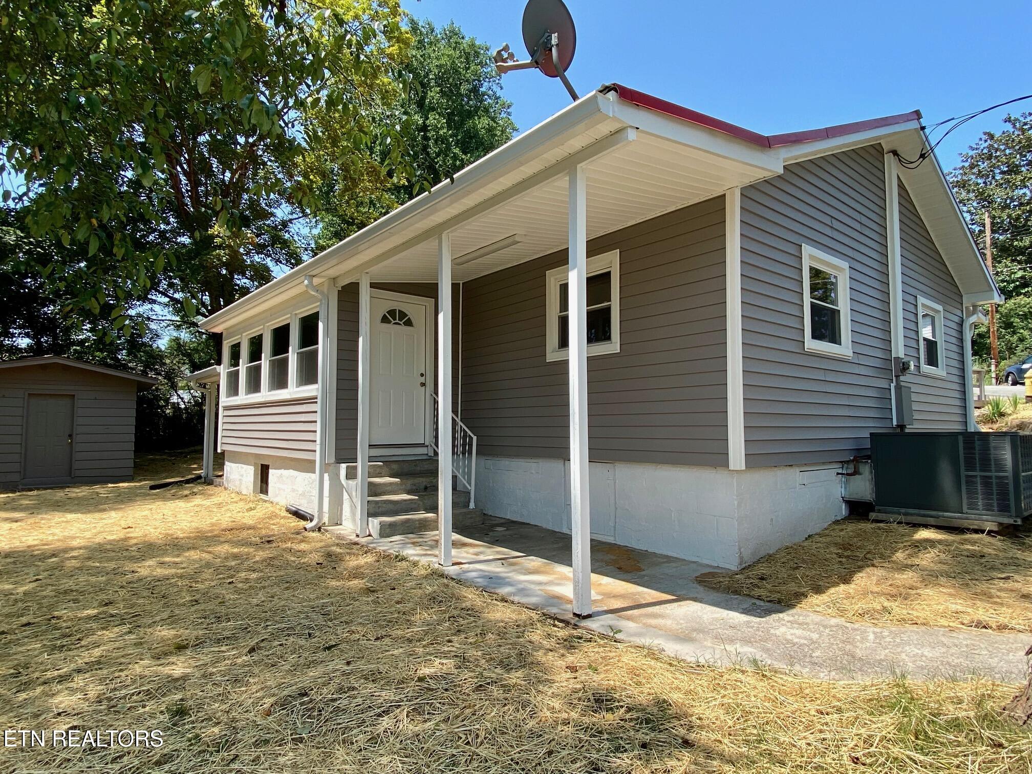 111 Porter Road Oak Ridge, TN 37830 - Photo 3 of 52 IMG_4458