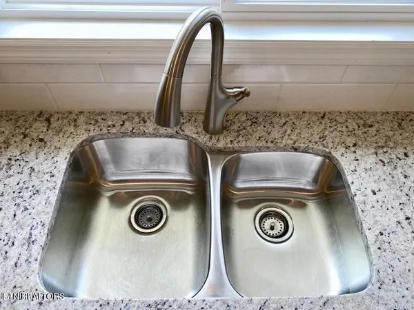 $325,000 | 111 Porter Road, Oak Ridge, TN 37830