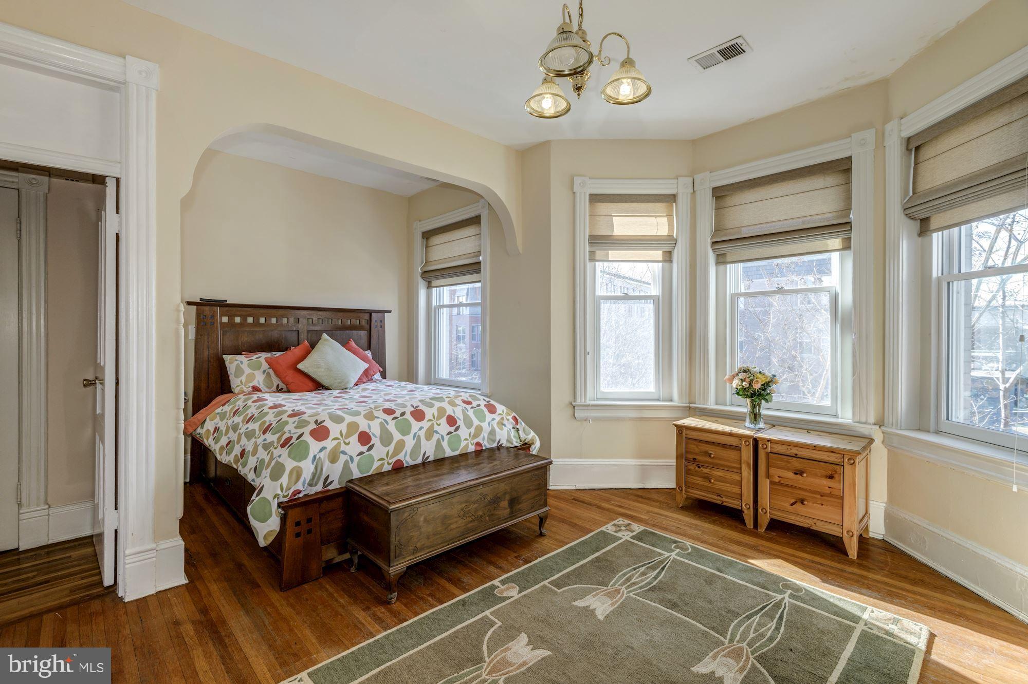 254 8th Street Southeast Washington, DC 20003 - Photo 21 of 30 Bedroom (Master)