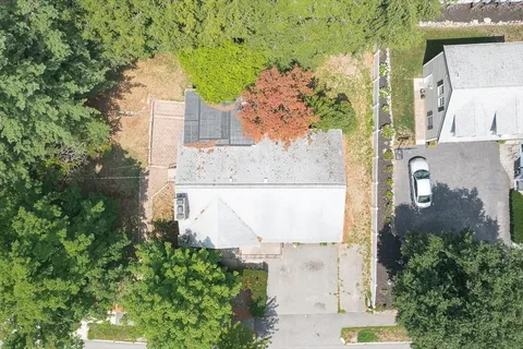 $1,099,000 | 257 Cross Street, Winchester, MA 01890