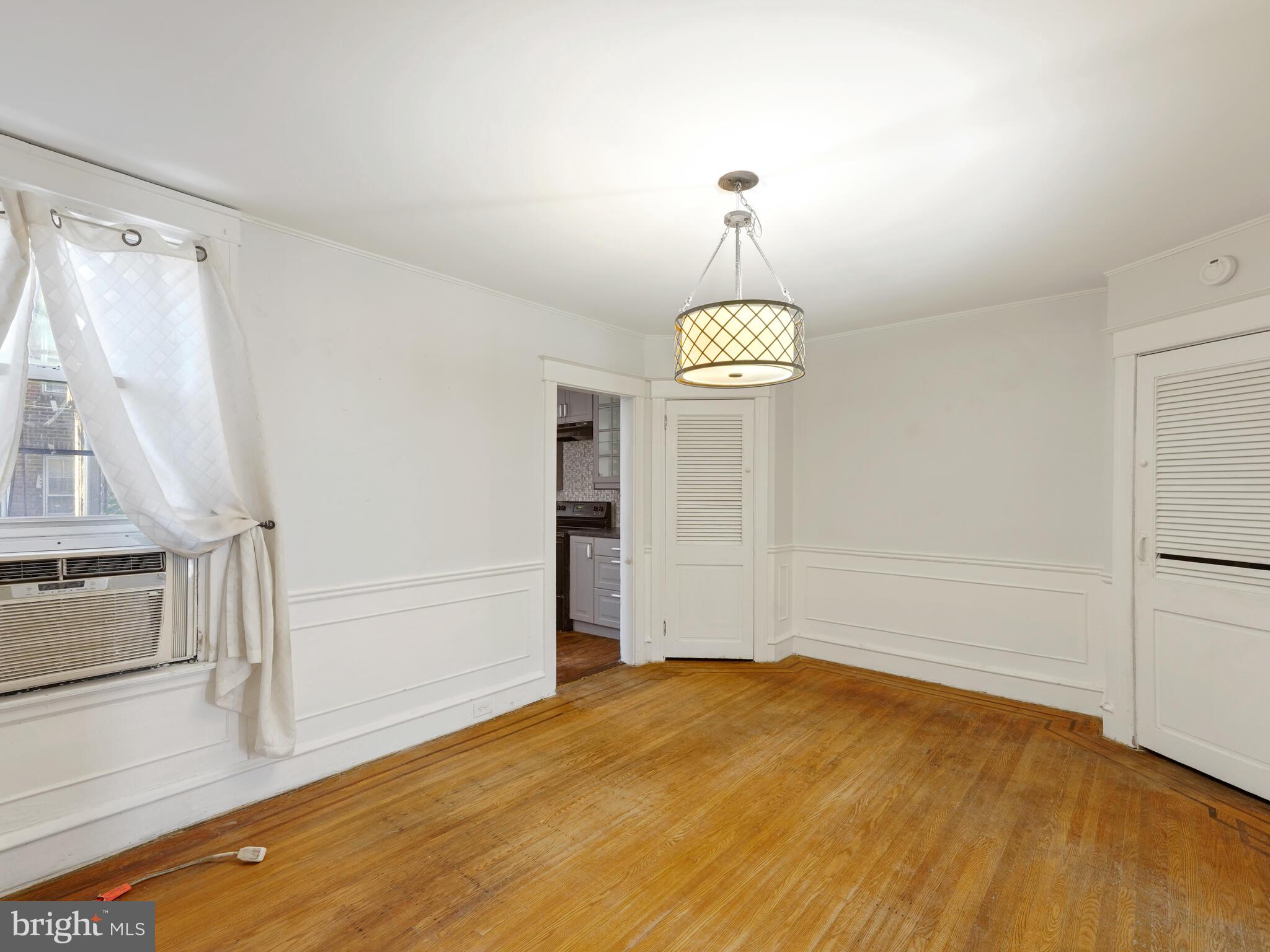 7264 Calvin Road Upper Darby, PA 19082 - Photo 4 of 19 Dining Room
