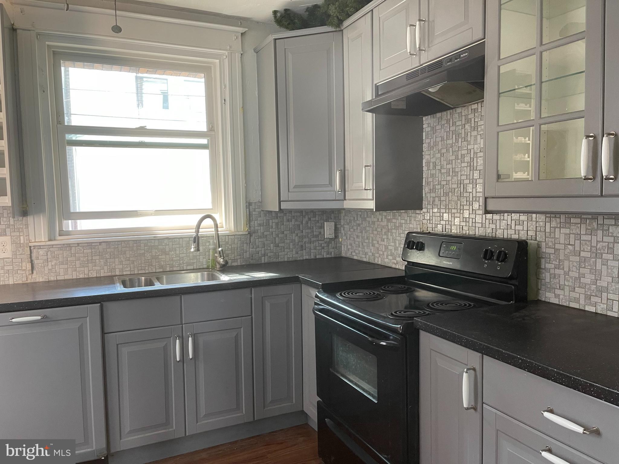 7264 Calvin Road Upper Darby, PA 19082 - Photo 6 of 19 Kitchen