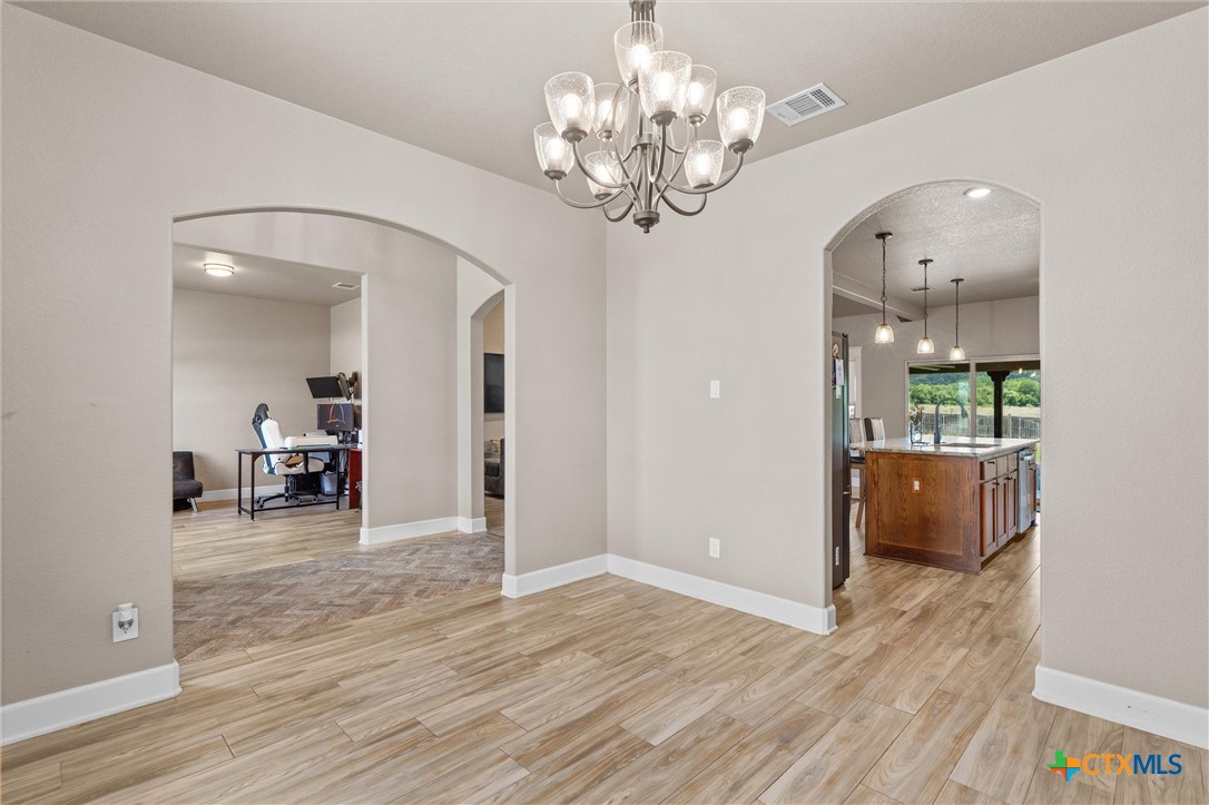 3533 Hooten Bend Kempner, TX 76539 - Photo 7 of 37