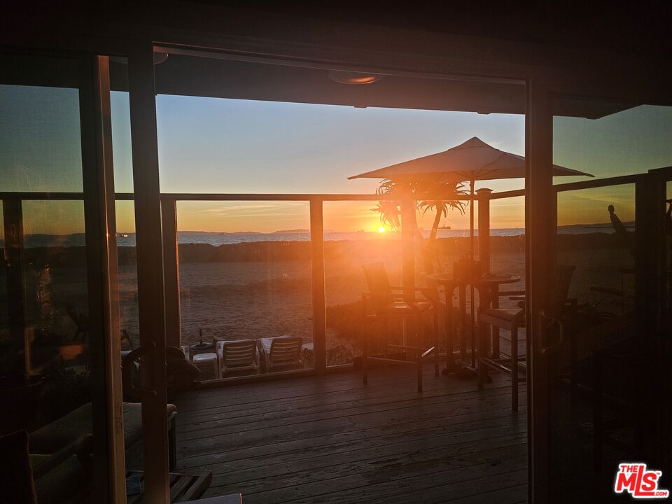 73 A Surfside Avenue Surfside, CA 90743 - Photo 15 of 18