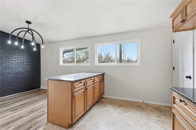 $279,900 | 1204 Northeast 67th Street, Kansas City, MO 64118