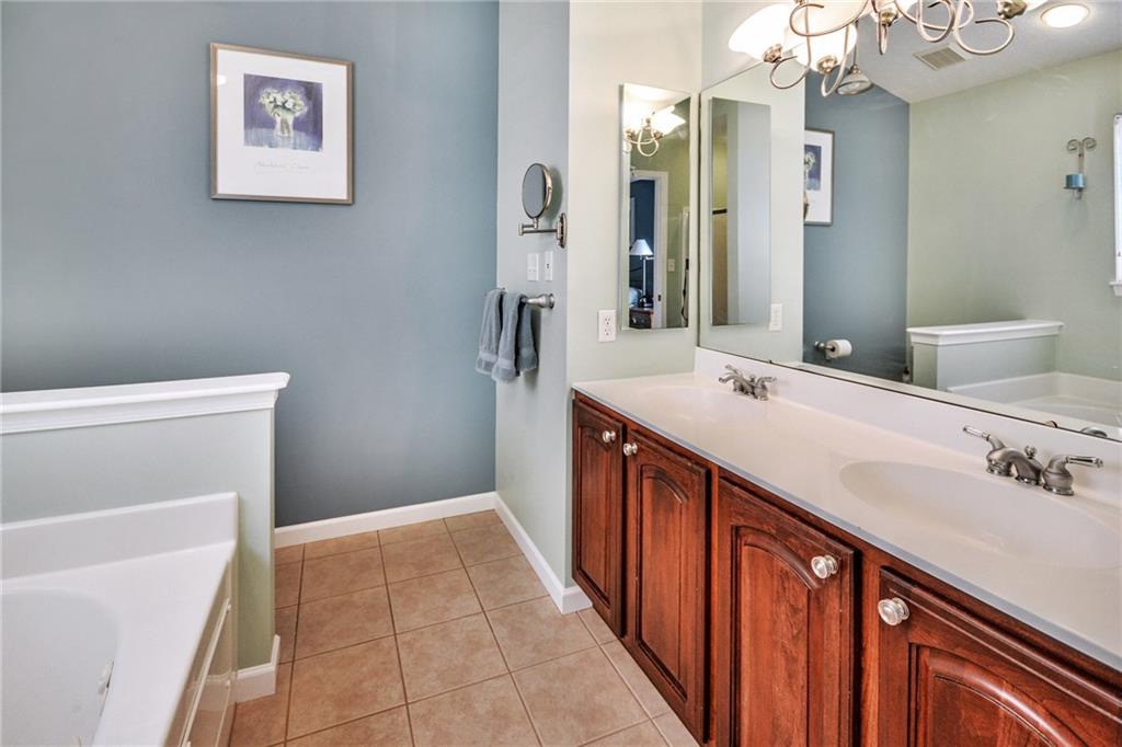 323 Allison Road Gibsonia, PA 15044 - Photo 15 of 25 Gallery Image 15