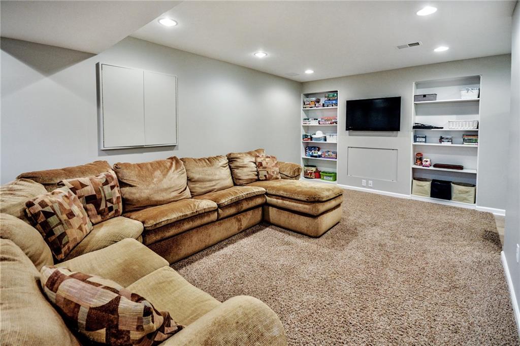 323 Allison Road Gibsonia, PA 15044 - Photo 21 of 25 Gallery Image 21