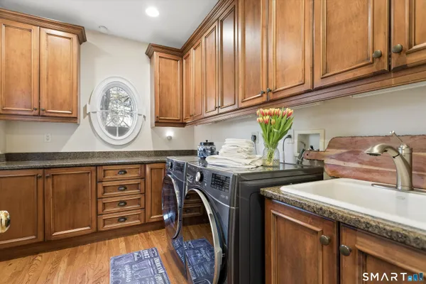 $10,500 | 166 Edward Place, Stamford, CT 06905