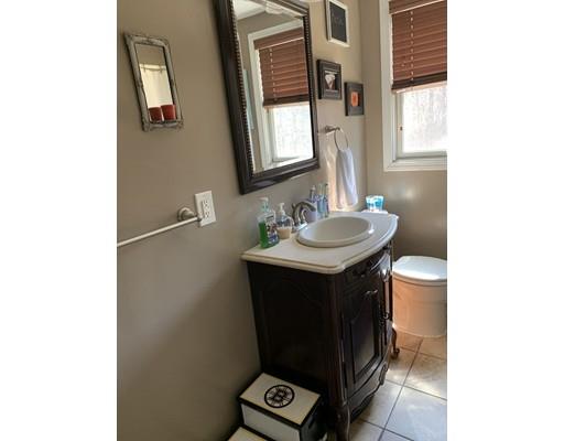 3 Helen Street Wareham, MA 02576 - Photo 14 of 25 Gallery Image 14