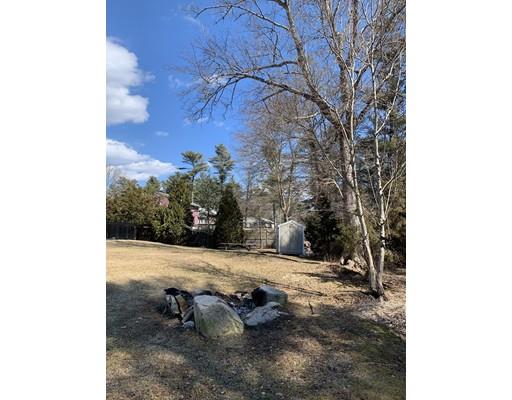 3 Helen Street Wareham, MA 02576 - Photo 4 of 25 Gallery Image 4