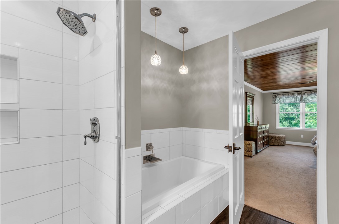 604 Ashley Downs, Unit DOWNS Anderson, SC 29621 - Photo 21 of 50 Primary Bathroom