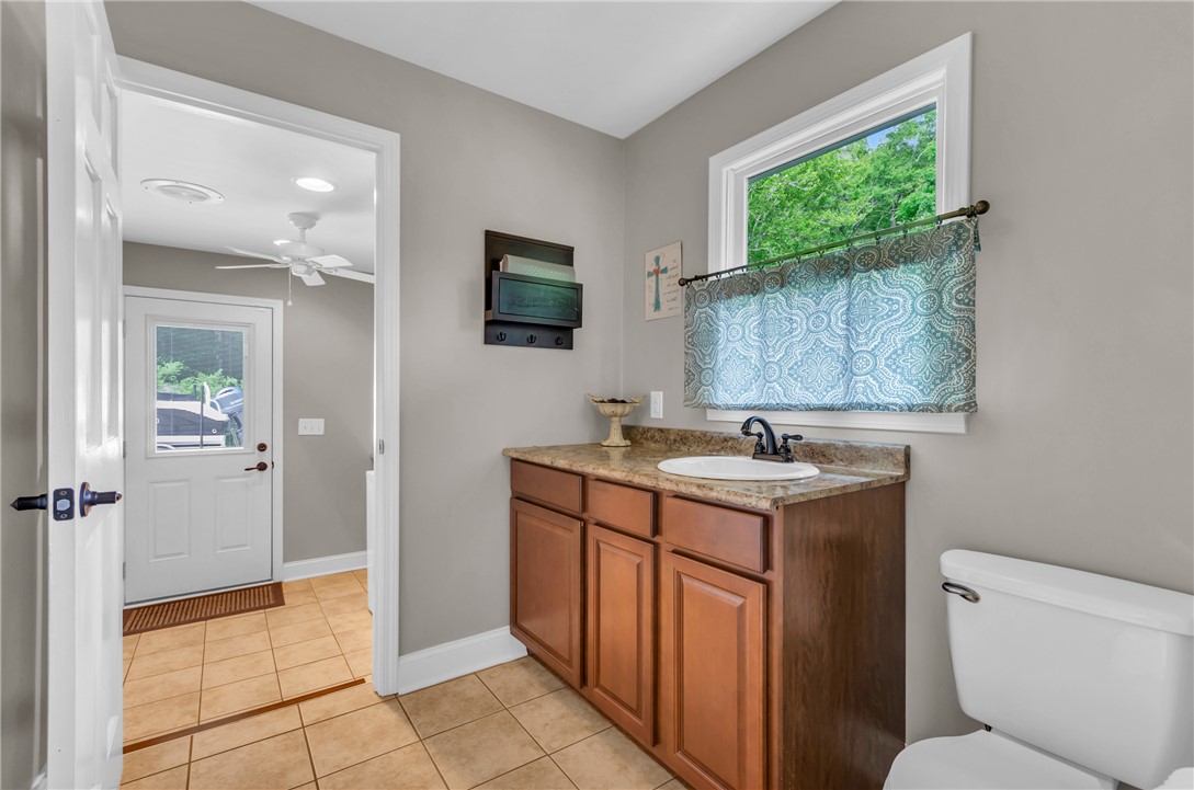 604 Ashley Downs, Unit DOWNS Anderson, SC 29621 - Photo 27 of 50 Half Bath