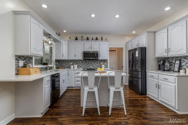 $649,900 | 30871 Hwy Bb, Lebanon, MO 65536