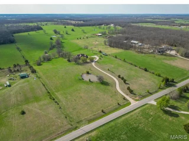 $649,900 | 30871 Hwy Bb, Lebanon, MO 65536