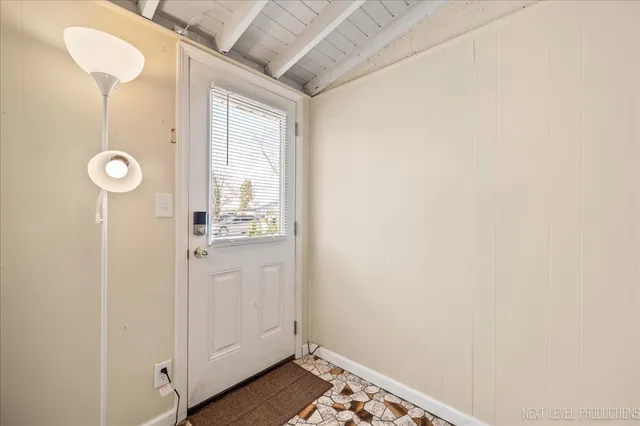 $259,900 | 1009 Assell Avenue, Aurora, IL 60505