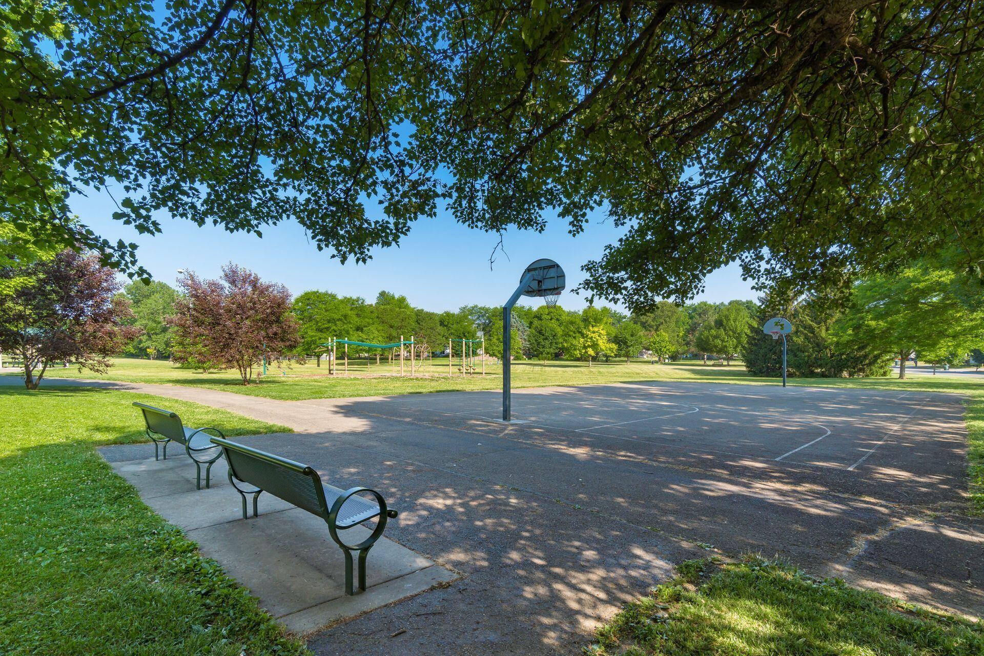 3889 Ramblehurst Road Columbus, OH 43221 - Photo 45 of 46 002_ 4933 Kristie Falls - 078