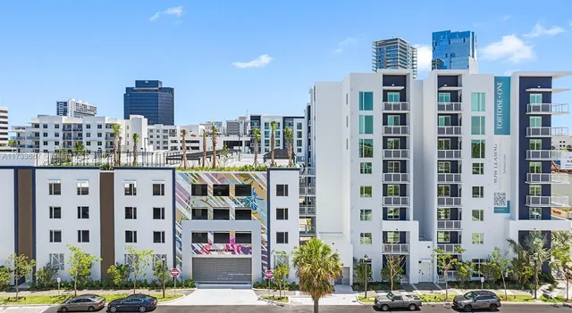 $2,601 | 740 North Dixie Highway, Unit A4, West Palm Beach, FL 33401