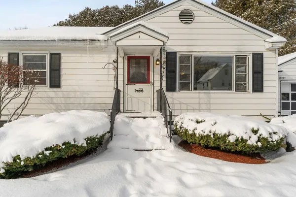 $265,000 | 7 Grant Avenue, Barre, VT 05641