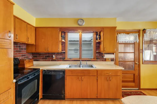 $265,000 | 7 Grant Avenue, Barre, VT 05641