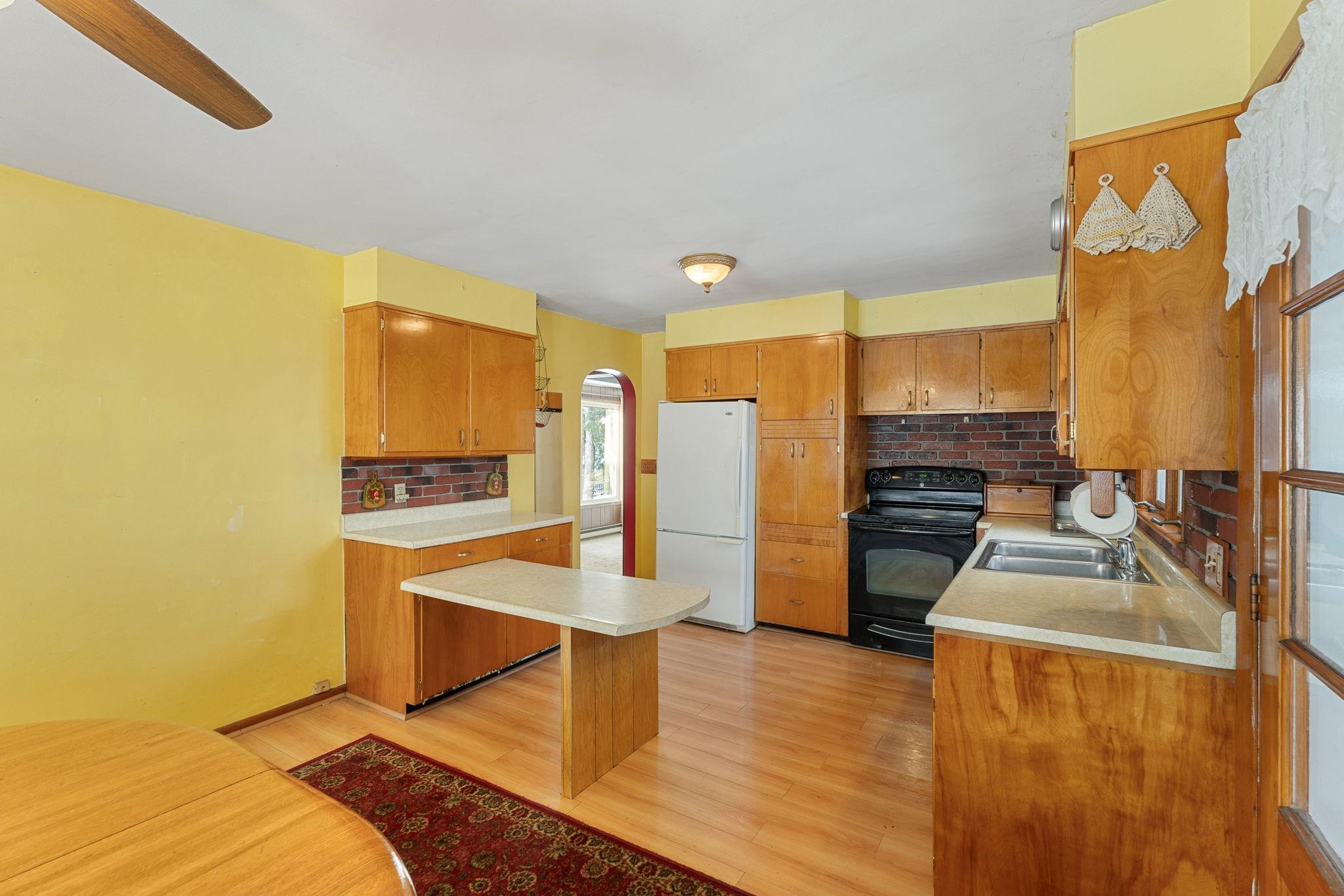 7 Grant Avenue Barre, VT 05641 - Photo 15 of 36