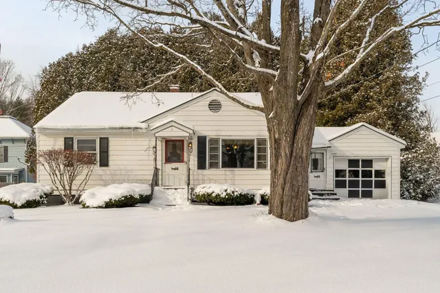 $265,000 | 7 Grant Avenue, Barre, VT 05641