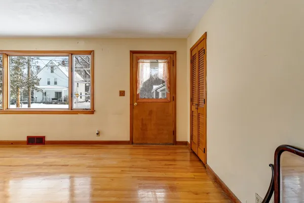 $265,000 | 7 Grant Avenue, Barre, VT 05641