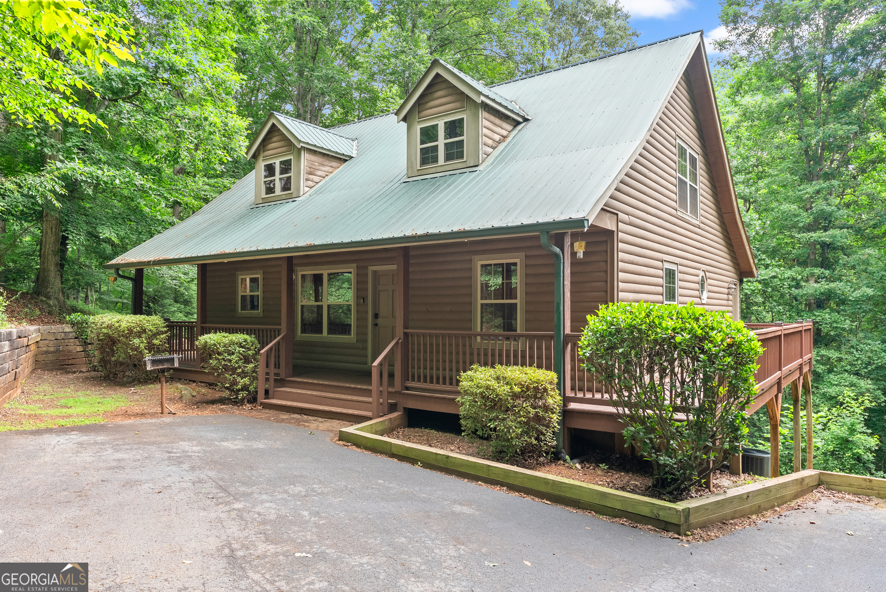 457 Old Cherokee Road Cleveland, GA 30528 - Photo 2 of 60