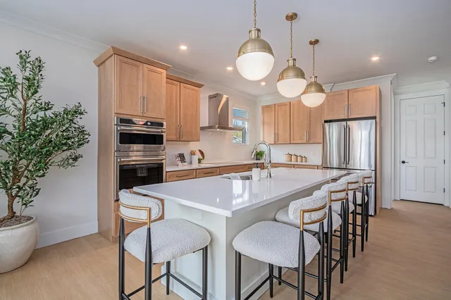 $1,200,000 | 743 South Bend Avenue, South Bend, IN 46617