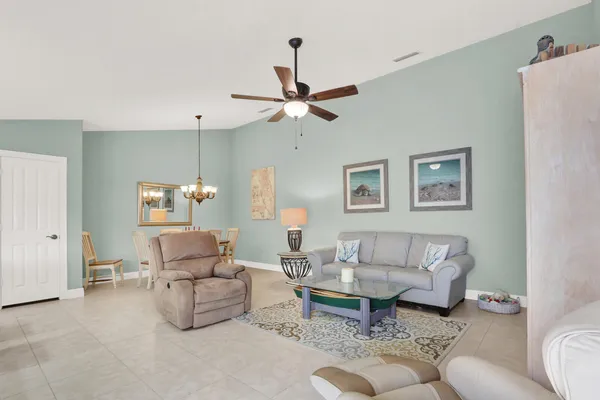 $359,000 | 1904 Appleton Court, Palm Beach Gardens, FL 33403