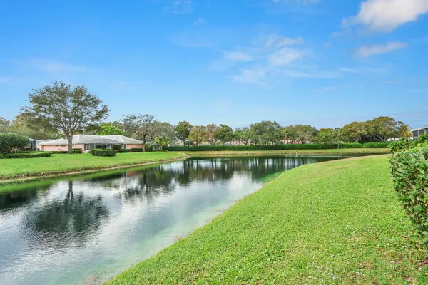 $359,000 | 1904 Appleton Court, Palm Beach Gardens, FL 33403