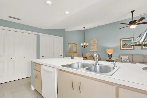 $359,000 | 1904 Appleton Court, Palm Beach Gardens, FL 33403