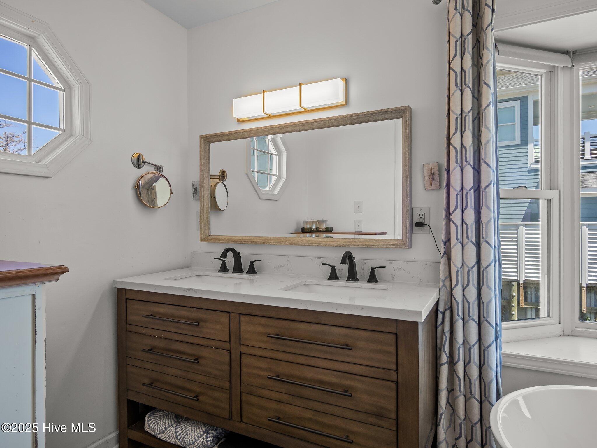 267 Live Oak Road Newport, NC 28570 - Photo 26 of 63 Spa Like En Suite Bathroom