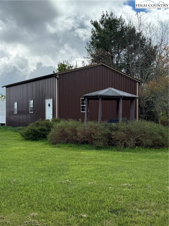 7348 Joe Johnson Street Newland, NC 28657 - Photo 29 of 32