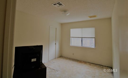 128 Jacquelyn Court Ridgecrest, CA 93555 - Photo 13 of 21