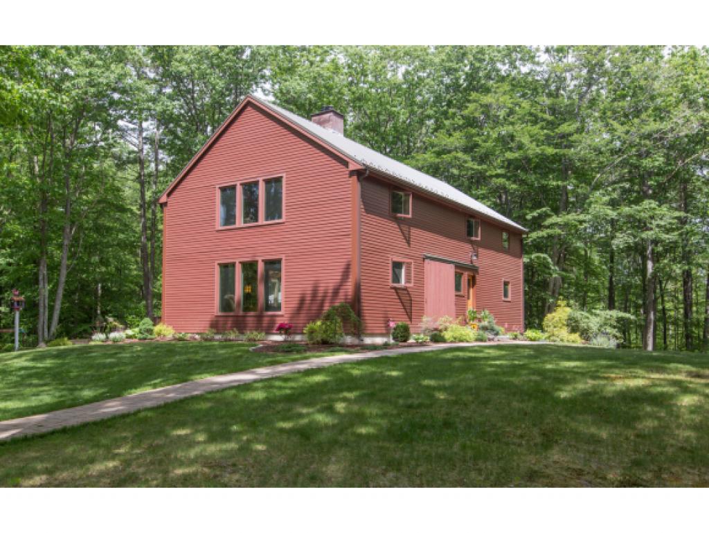 31 Birch Road Deerfield, NH 03037 - Photo 1 of 36