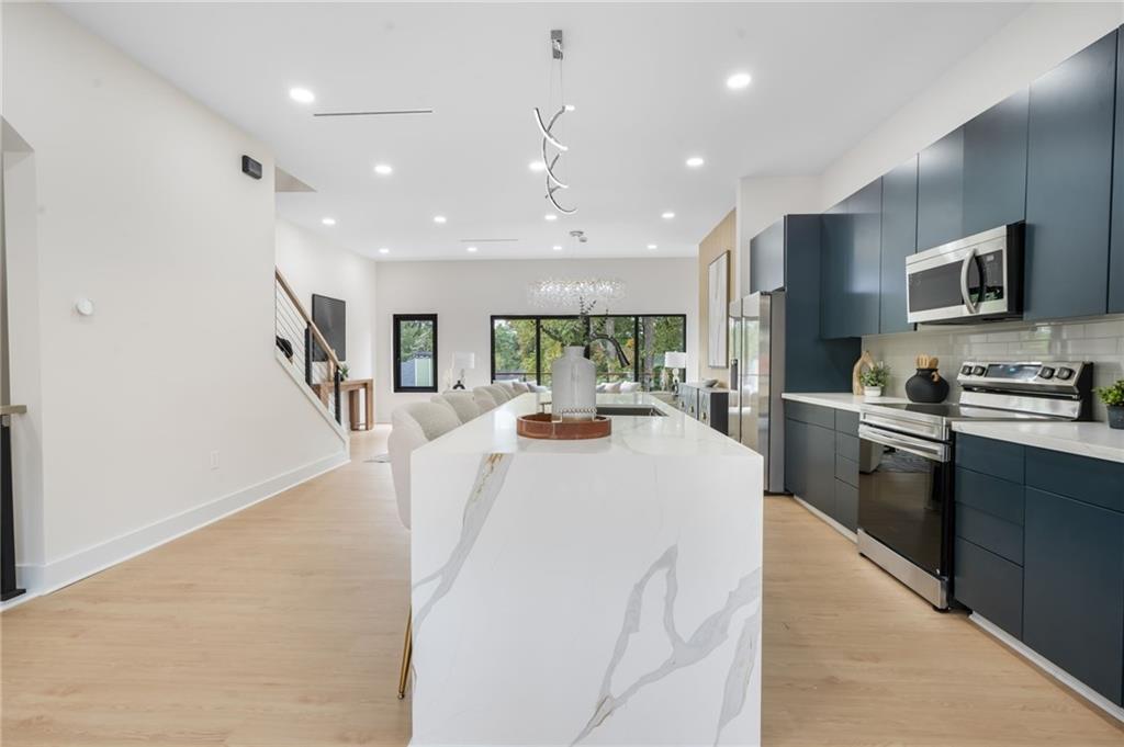 2697 Grand Isles Way Decatur, GA 30030 - Photo 11 of 51