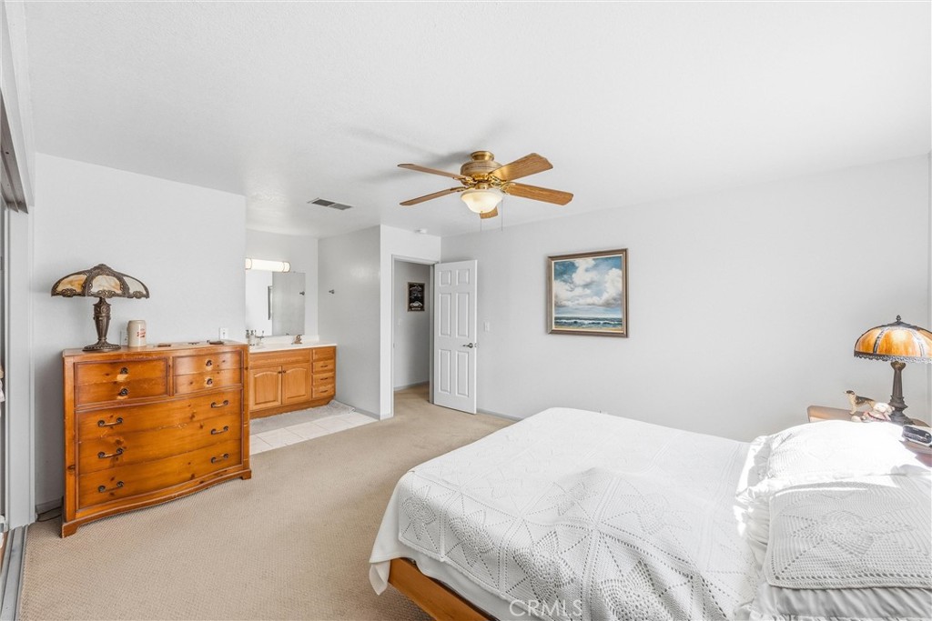 14204 Crow Road Apple Valley, CA 92307 - Photo 18 of 39 Gallery Image 18