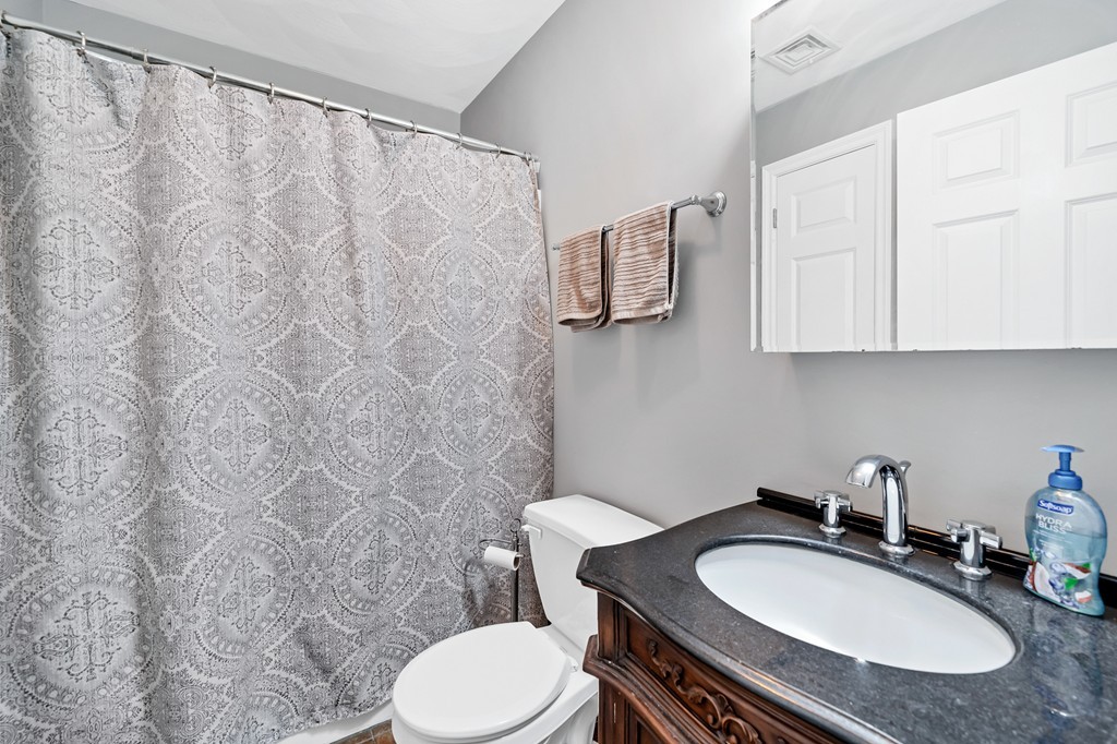 997 Main Street, Unit 6 Wakefield, MA 01880 - Photo 14 of 32
