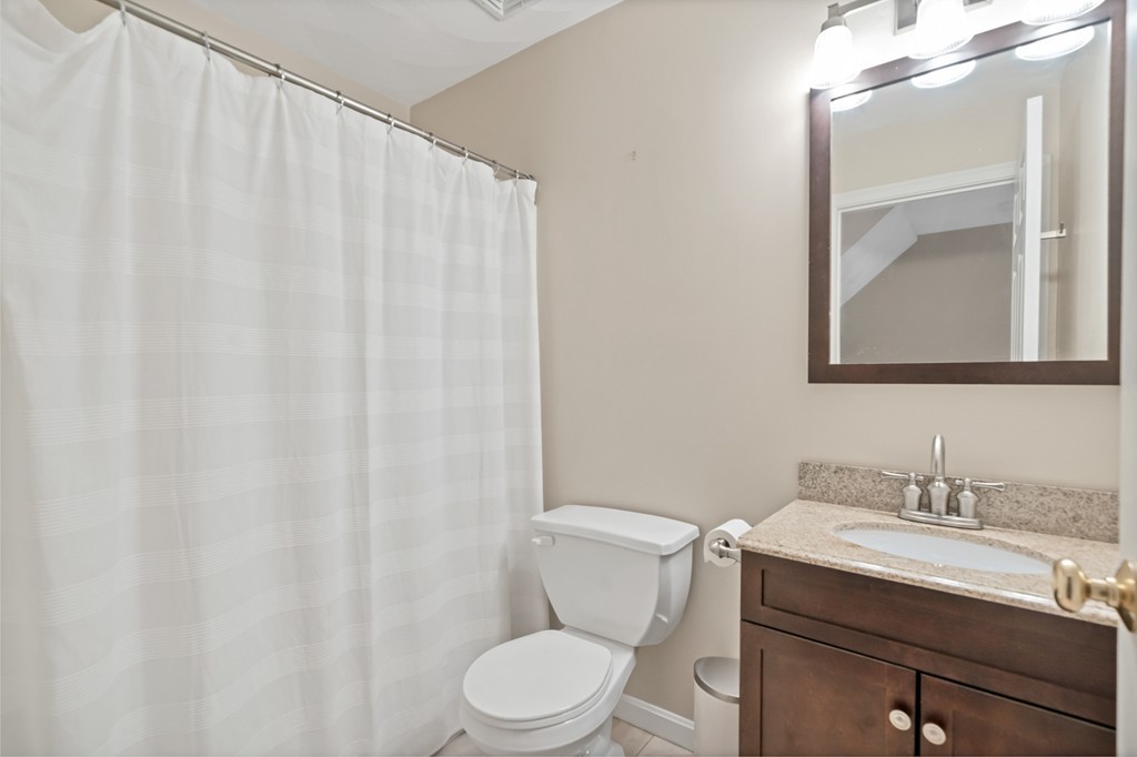 997 Main Street, Unit 6 Wakefield, MA 01880 - Photo 18 of 32