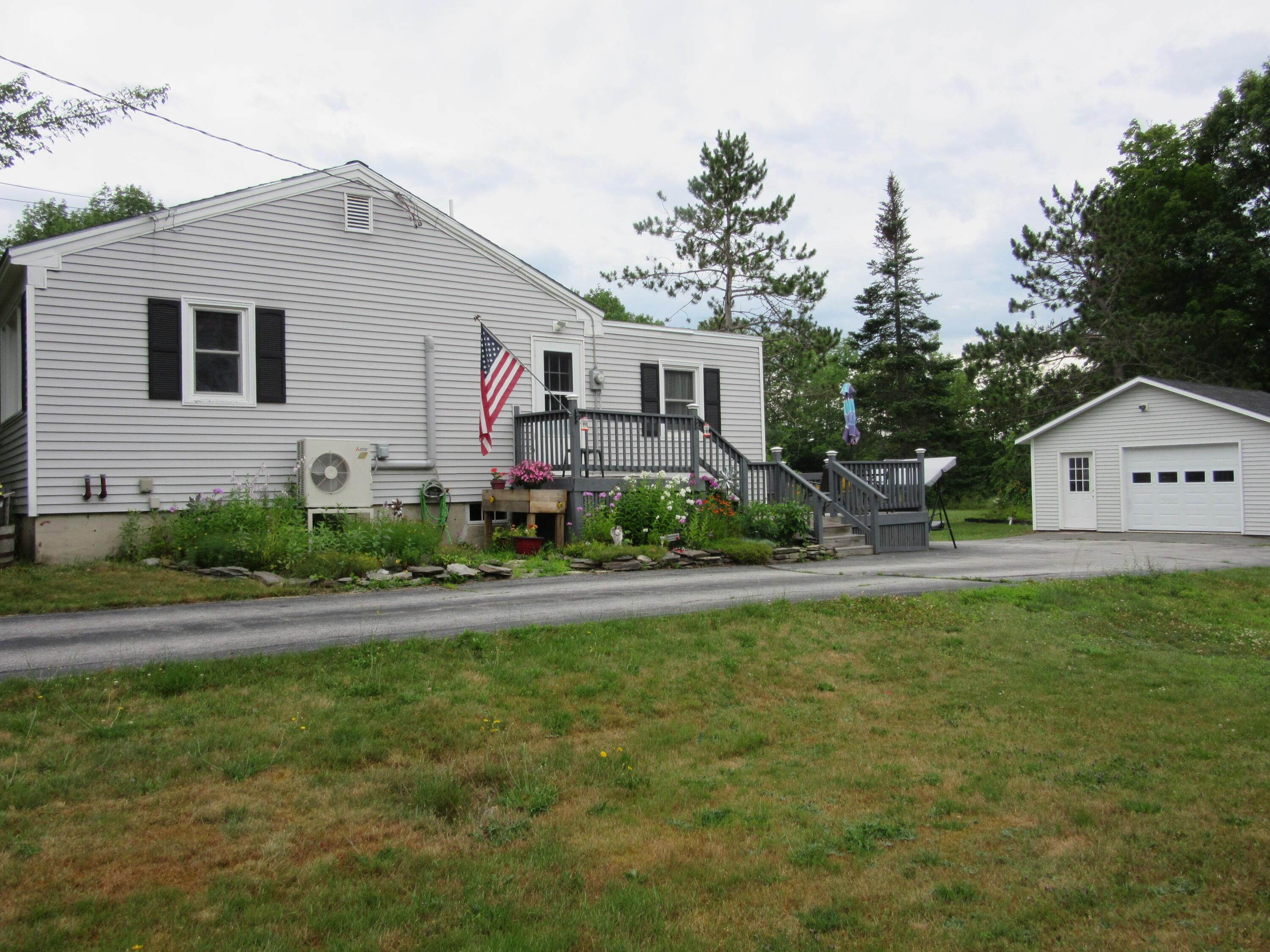 72 Kennebec Road Hampden, ME 04444 - Photo 4 of 24 IMG_3303 - Copy