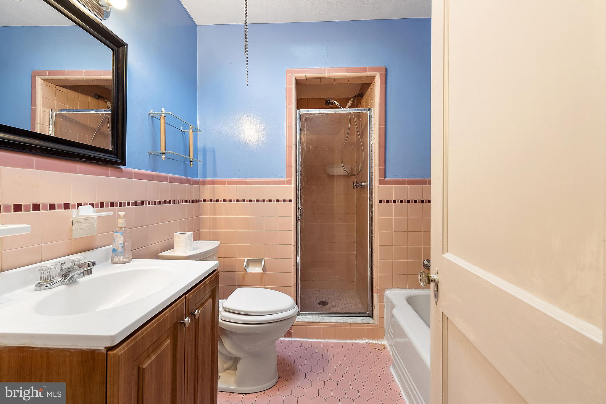 5214 Westford Road Philadelphia, PA 19120 - Photo 19 of 23 Gallery Image 19