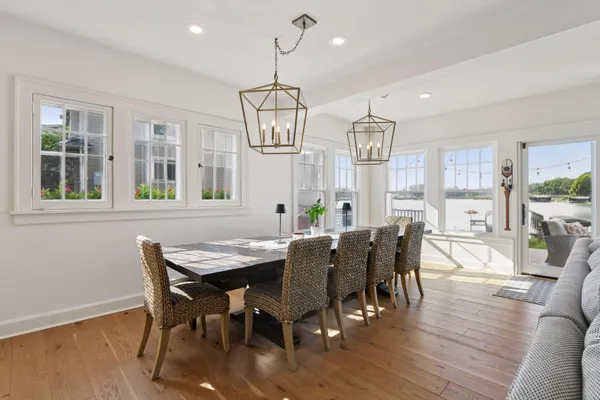$1,699,000 | 2463 Black Lake Road, Spring Park, MN 55384
