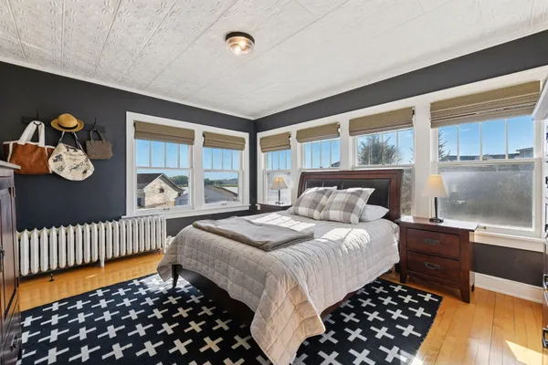 $1,699,000 | 2463 Black Lake Road, Spring Park, MN 55384