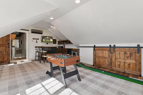 $1,699,000 | 2463 Black Lake Road, Spring Park, MN 55384